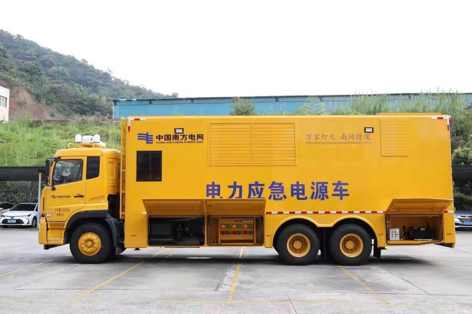 祥云安康大型柴油发电机发电车UPS电源出租租赁